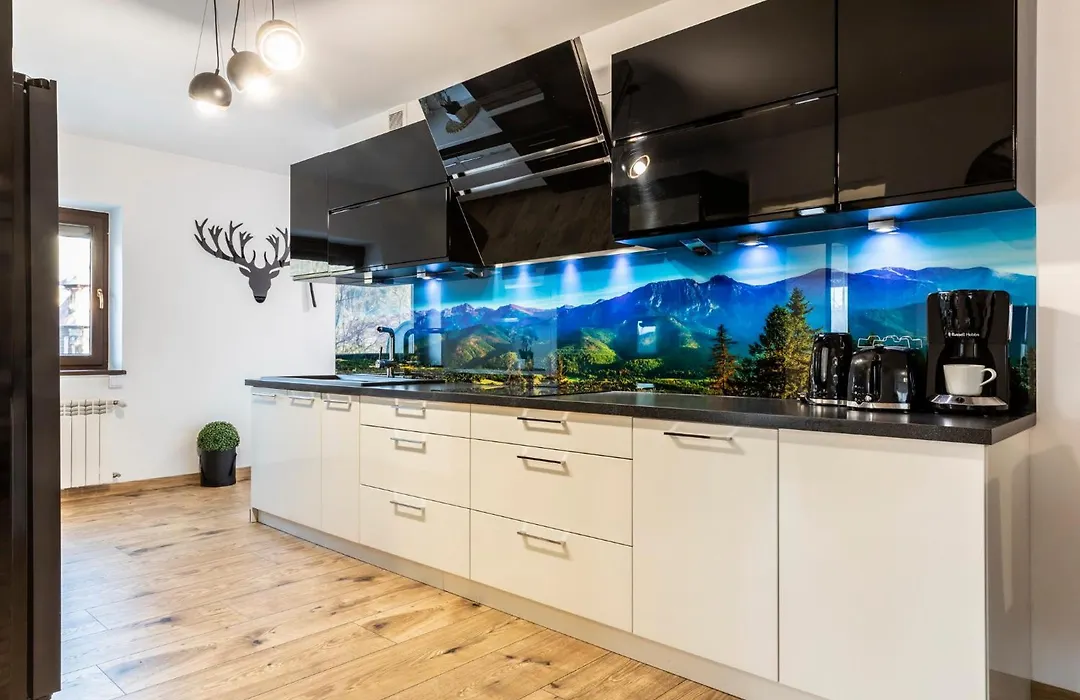 Mountain Glamour Apartment-1