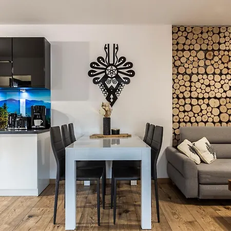 Mountain Glamour Apartment-2